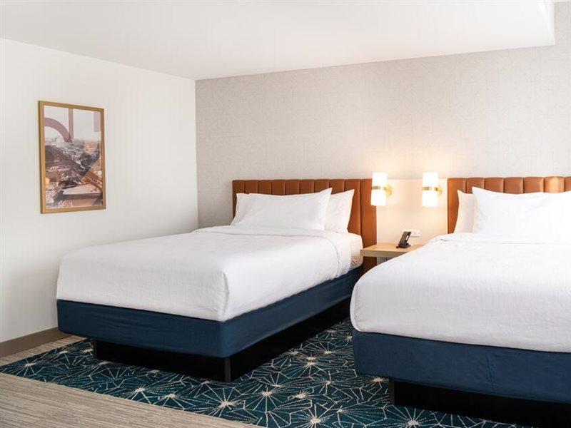 Hilton Garden Inn Flint Downtown Εξωτερικό φωτογραφία