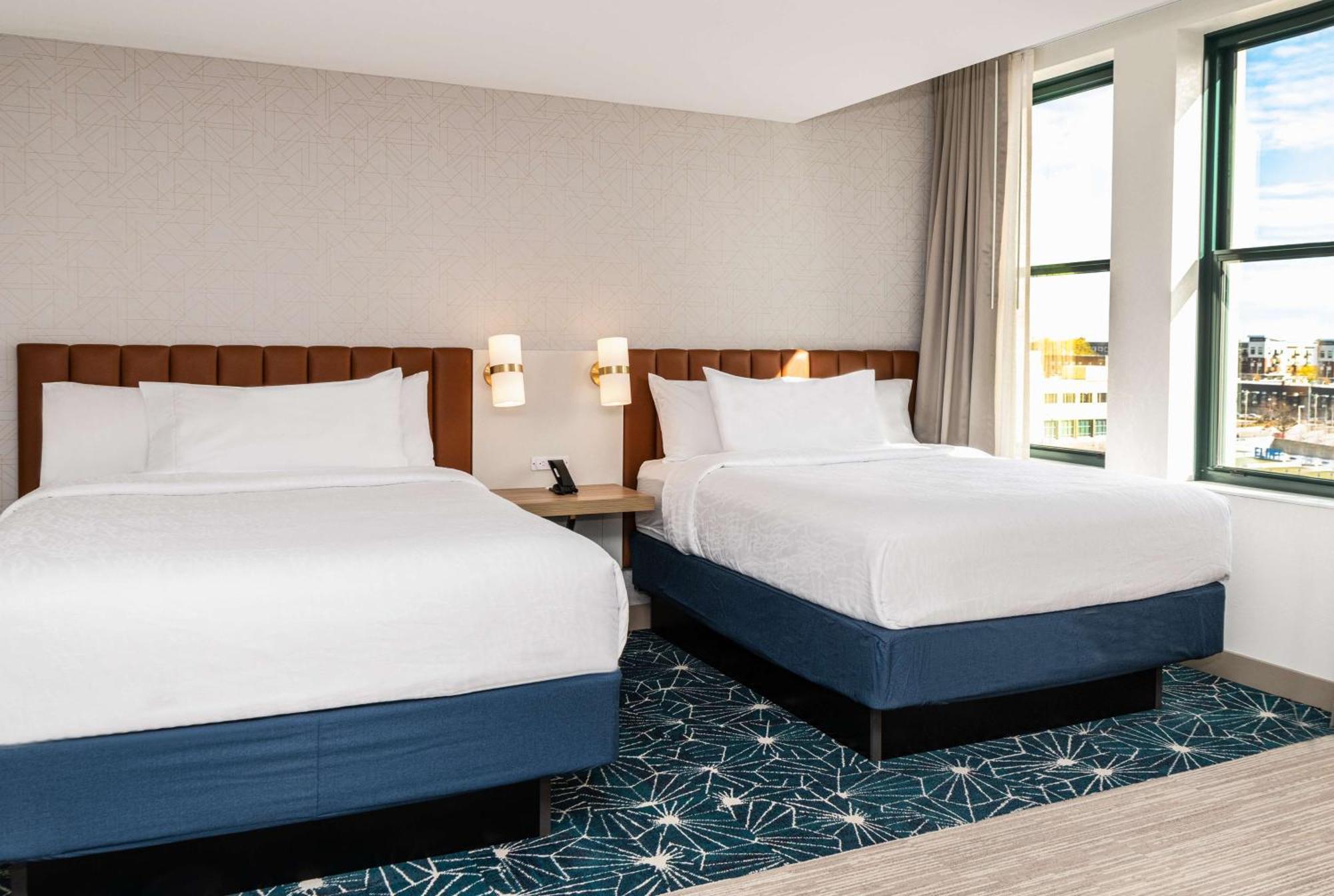 Hilton Garden Inn Flint Downtown Εξωτερικό φωτογραφία